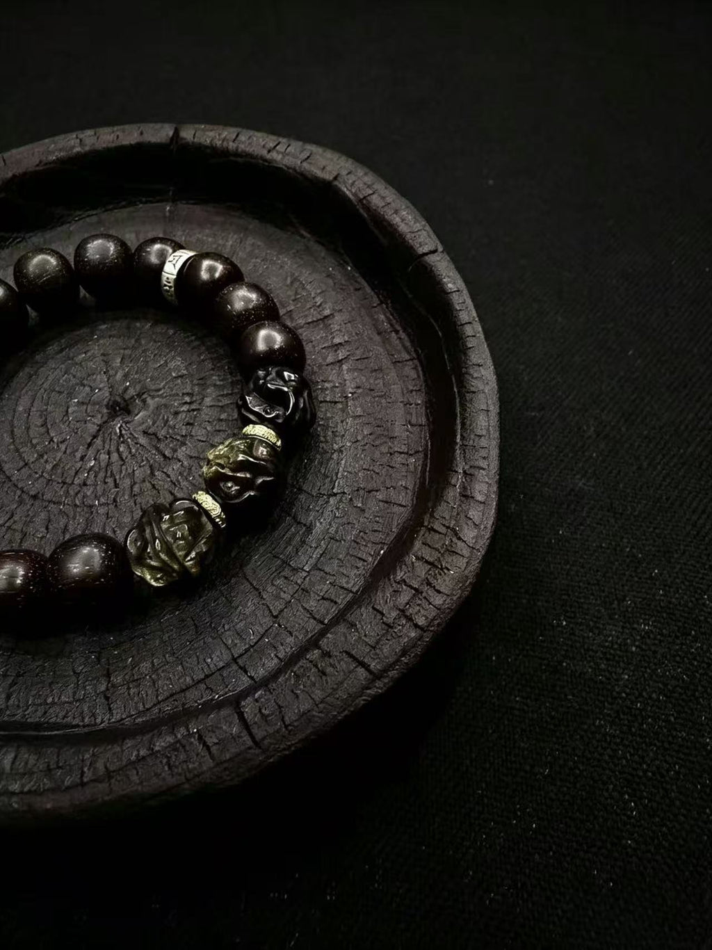 天然小叶紫檀金耀石手串
