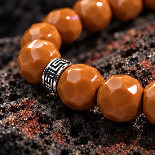 Cheese Cut Houtou Walnut & Amber Bracelet - close-up detail
